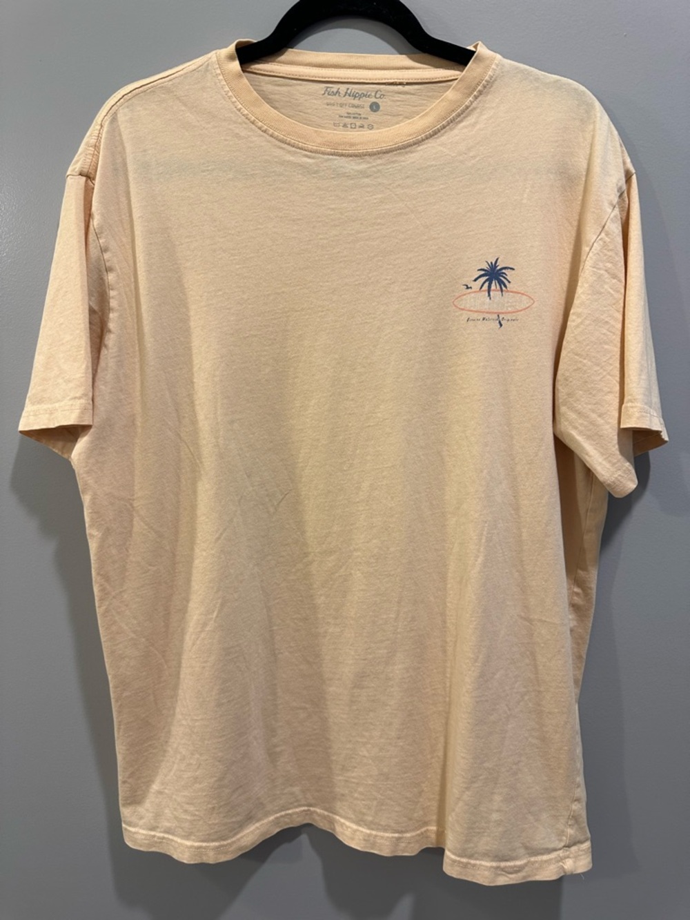 Fish Hippie Co Short Sleeve Logo Tee Size L Yellow